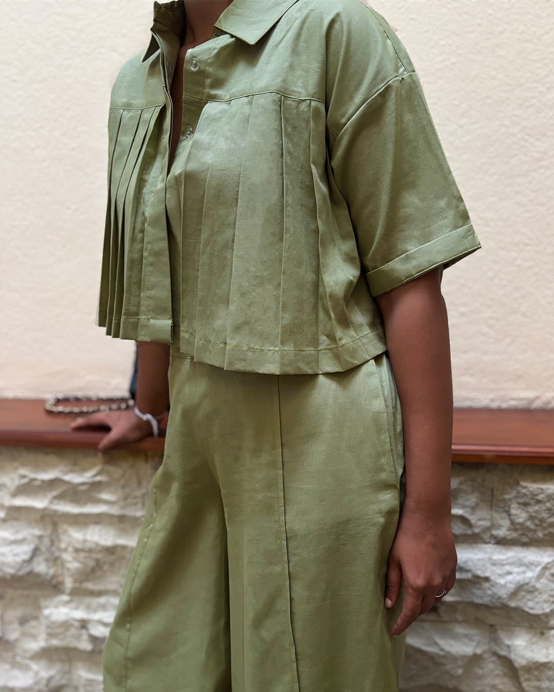 Anithya Twisted Whisper Bold &amp; Breezy Womens cropped Shirt And Trousers Forest Green Set